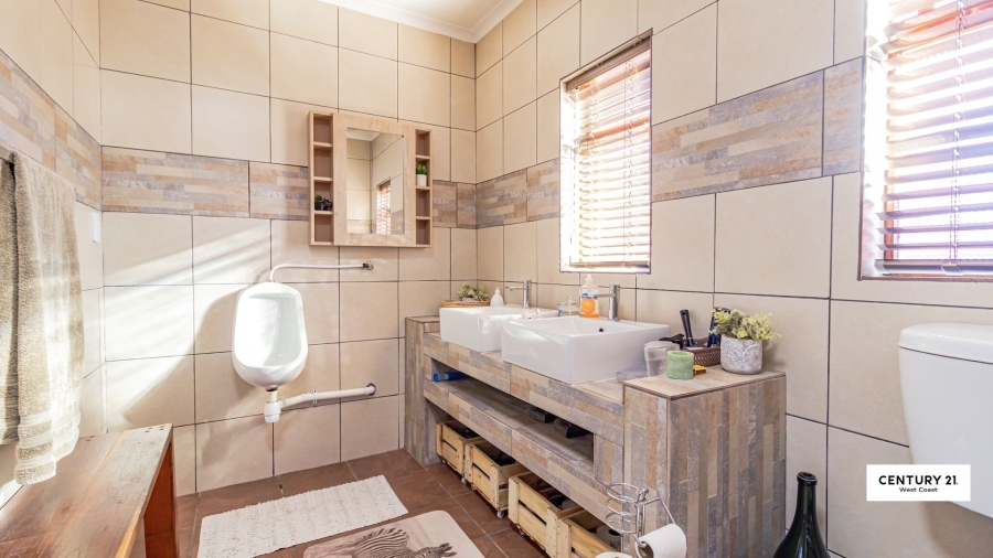 4 Bedroom Property for Sale in Vredenburg Western Cape